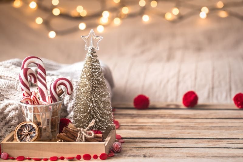 The Perfect Match: How to Pair Artificial Christmas Garlands with Your Existing Holiday Décor